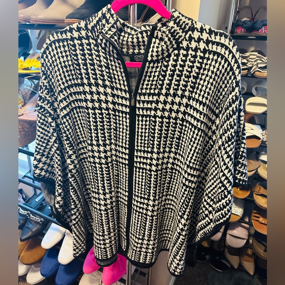 Jones New York Zipped Poncho